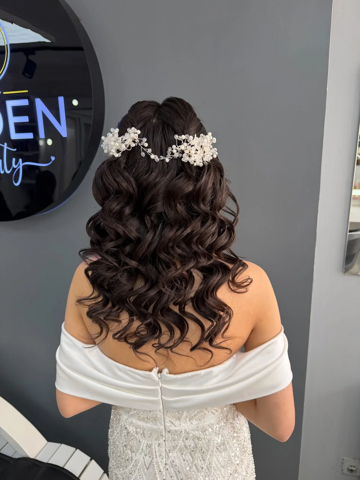 Arden Beauty gelin saçı ve özel gün hazırlığı